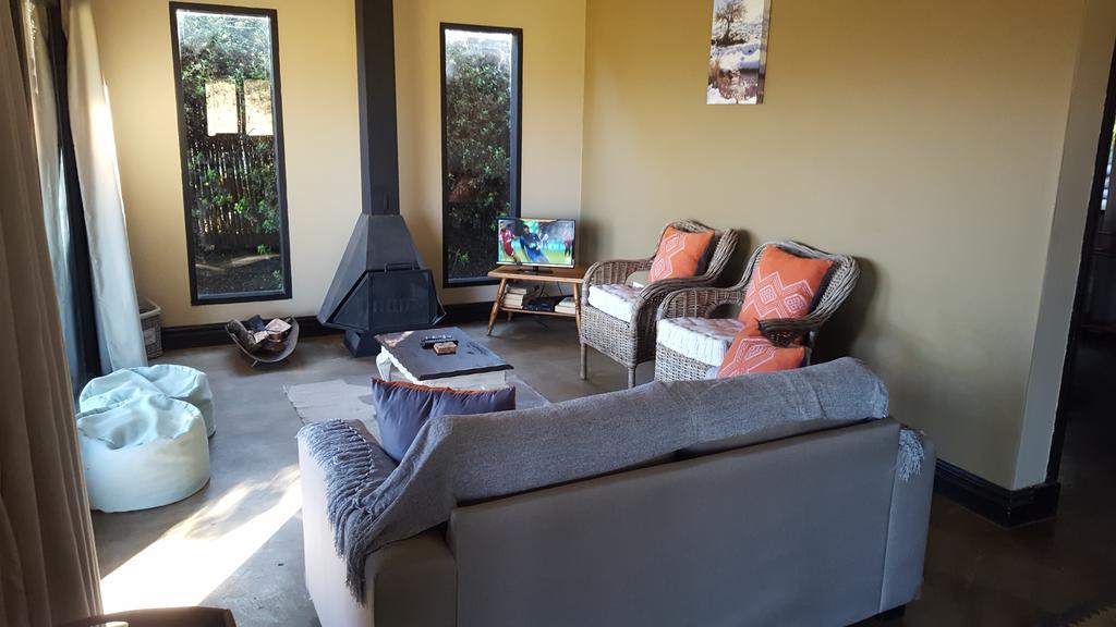 Stoney Way Cottage Underberg Habitación foto